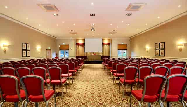 Macdonald Botley Park Hotel & Spa - image 3