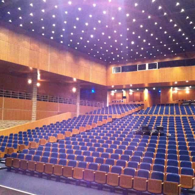 Teatro Camões
