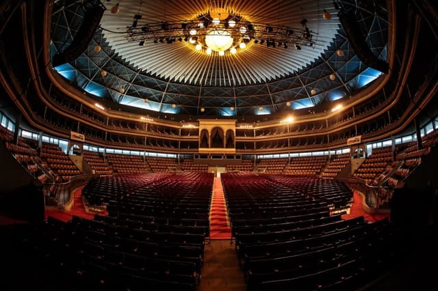Teatro Camões