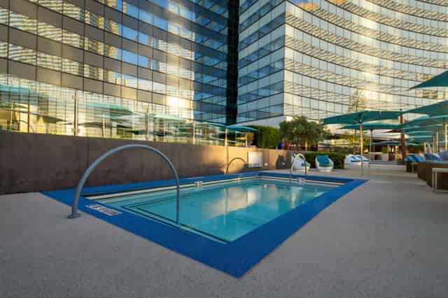 Pool & Cabanas Vdara
