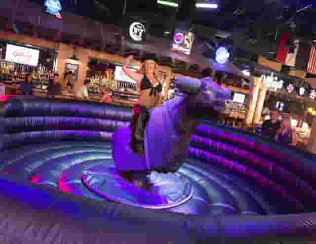 Gilley's Saloon, Dance Hall & BBQ