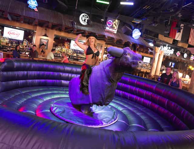 Treasure Island – TI Hotel & Casino - image 2
