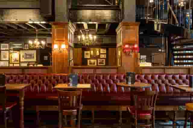 Old Street Tavern