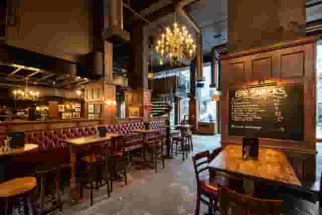 Old Street Tavern