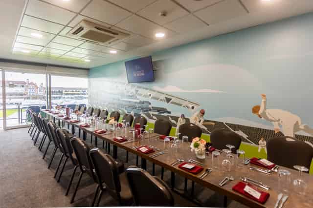 Single Executive Box