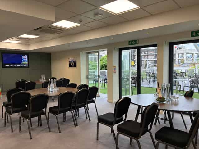 Legends Lounge