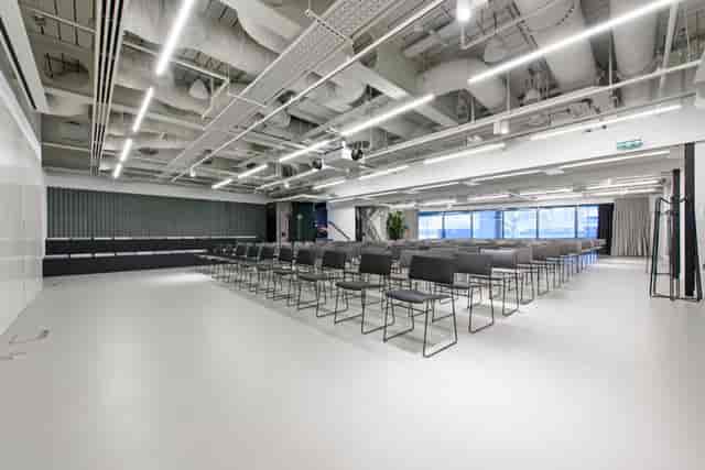 Storey Club - image 2