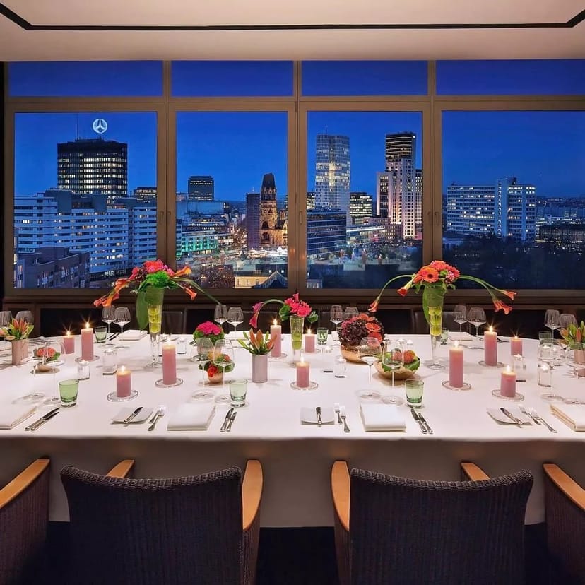 Hugos Restaurant - image 1