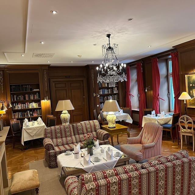 Hotel Louisa's Place - image 2