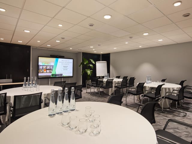 Holiday Inn London - Bloomsbury - image 2