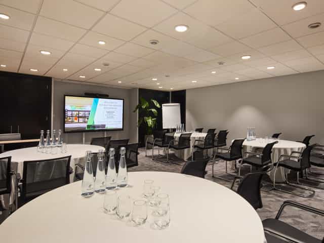 Holiday Inn London - Bloomsbury - image 2