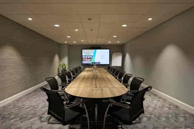 Holiday Inn London - Bloomsbury - image 2