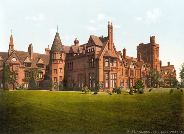 Girton College - image 3
