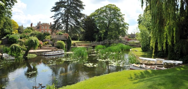 Island Hall - image 2