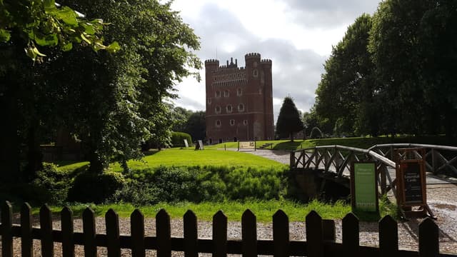 Battlements and Exterior