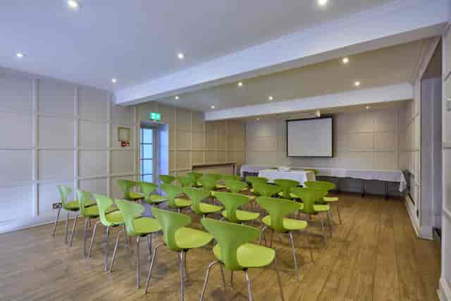 The Old Bridge Hotel - image 3