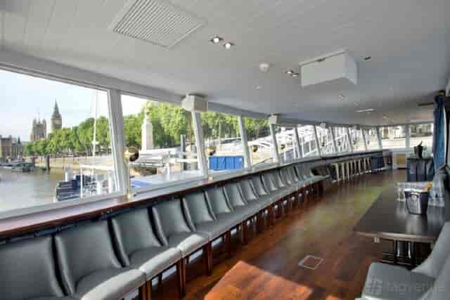 Tattershall Castle Whitehall - image 3