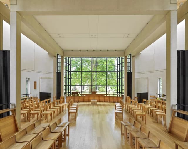 Pembroke College