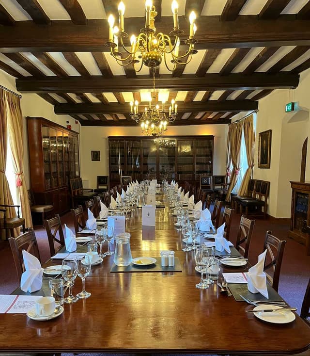 Pembroke College