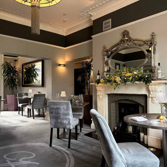 Poets House Hotel