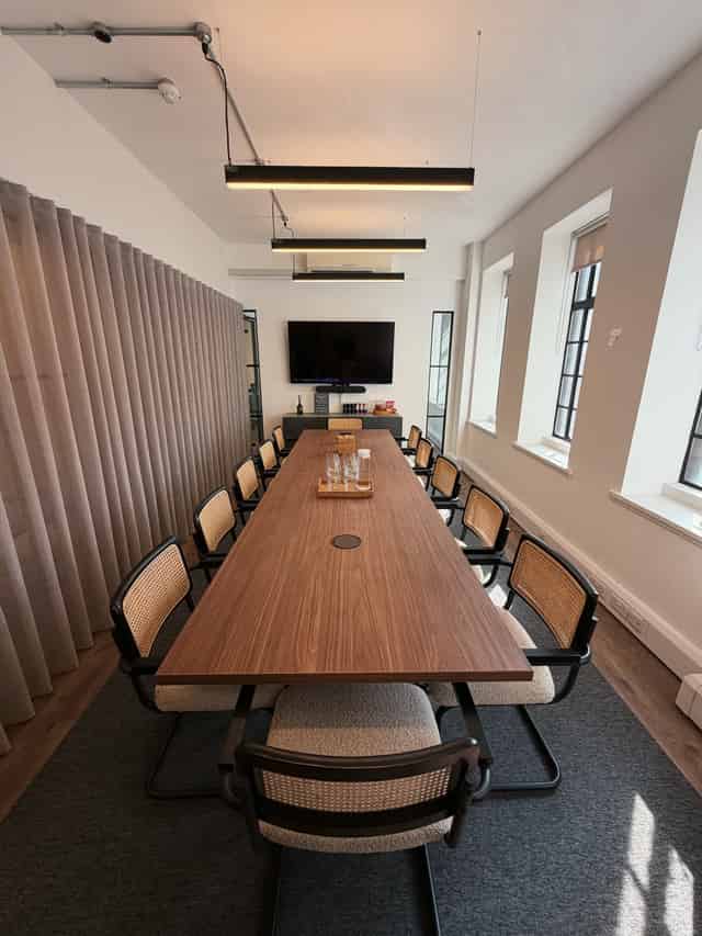 Stamford Boardroom (12-person)