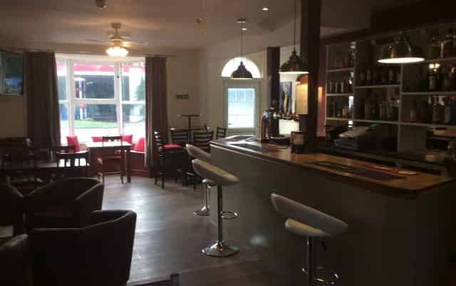 Bar & Restaurant