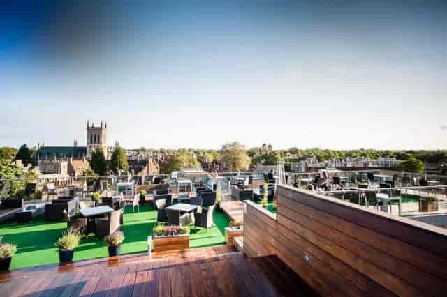 The Varsity Hotel & Spa - image 2