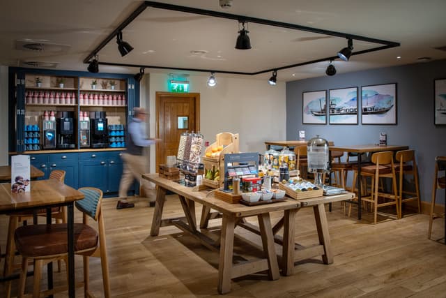 North Lakes Hotel & Spa