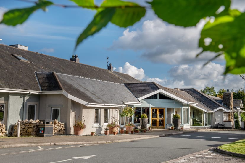 North Lakes Hotel & Spa - image 1