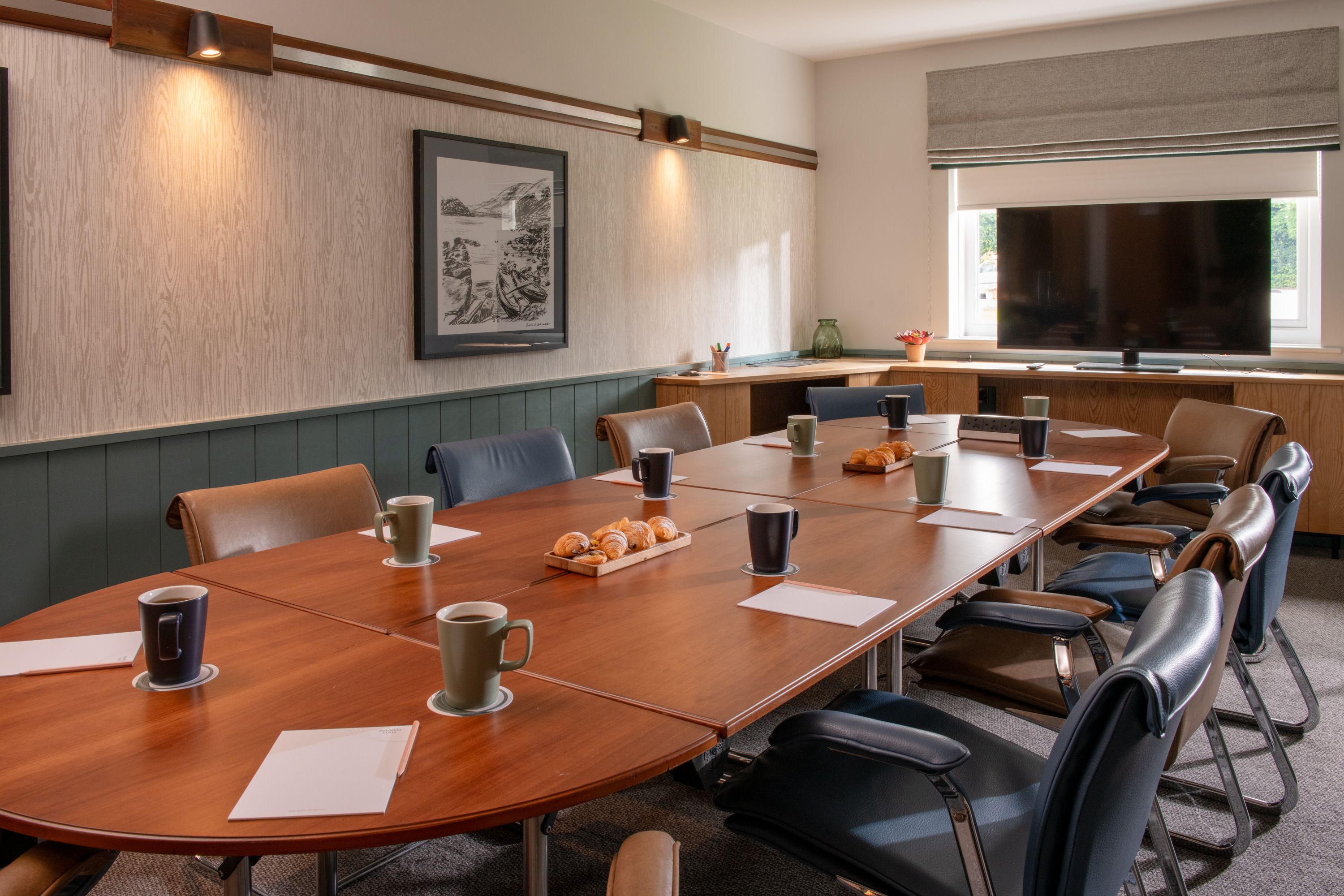 North Lakes Hotel & Spa - image 1