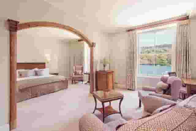 Lakeside Hotel & Spa