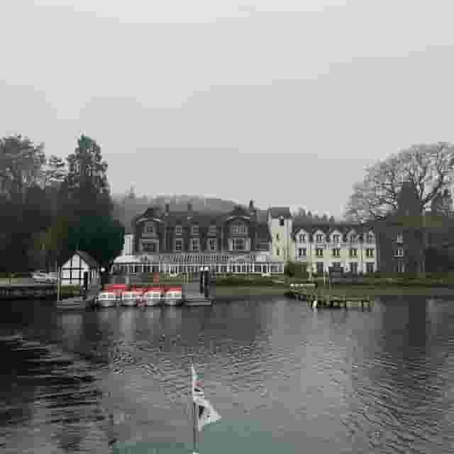 Lakeside Hotel & Spa