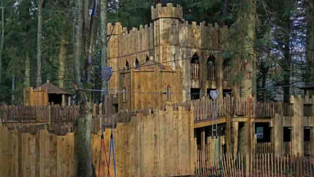 Lowther Castle - image 2