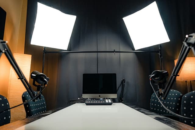THE LODGE PODCAST STUDIO