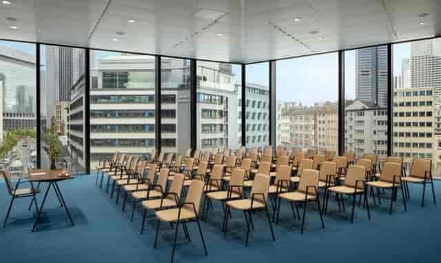 NH Collection Frankfurt Spin Tower - image 3