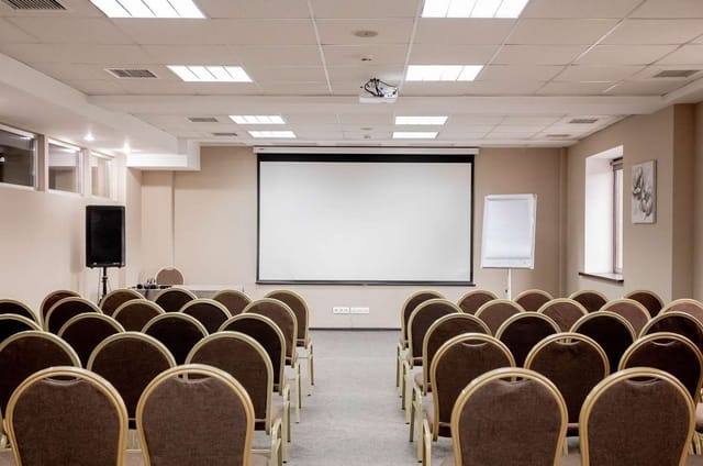 Park Hotel Almaty - image 2
