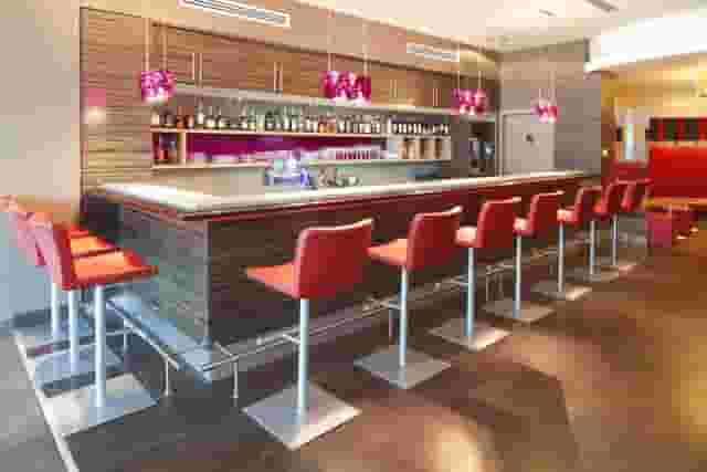 Tipsy Bar