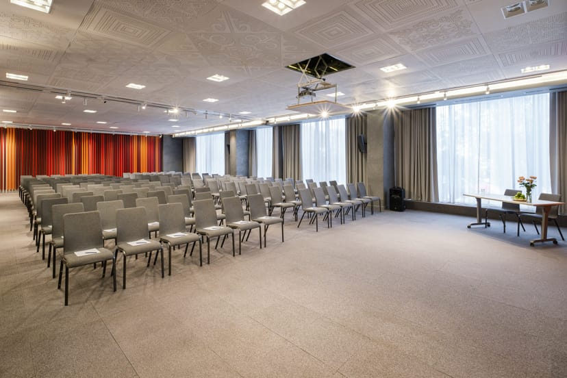 Novotel Almaty City Center - image 1