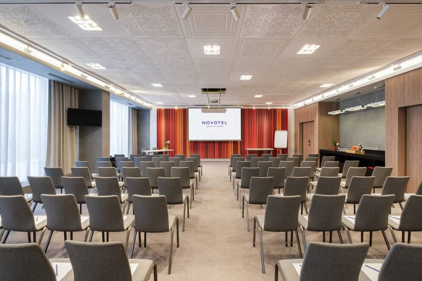 Novotel Almaty City Center - image 1