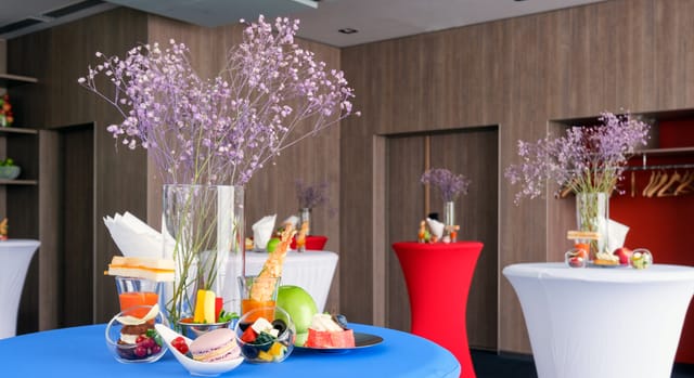 Novotel Almaty City Center - image 2