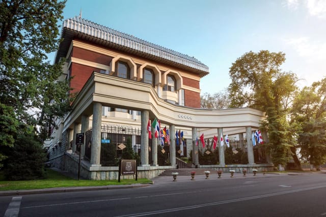 Dostyk Hotel - image 3