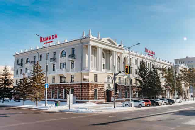 Ramada by Wyndham Astana - image 2
