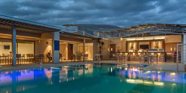 Crowne Plaza Nairobi Airport - image 2