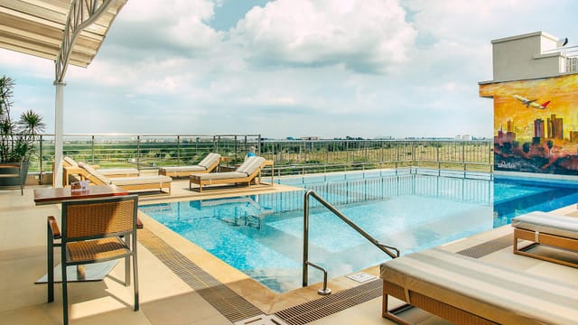 Crowne Plaza Nairobi Airport - image 2