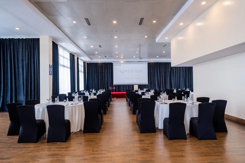 PrideInn Azure Hotel - image 1