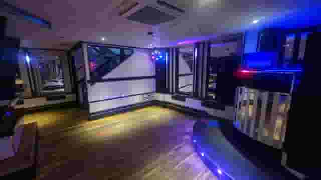 The Basement Club (capacity 175)