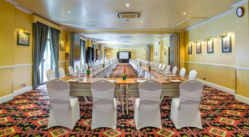 Churchill Ballroom U-shape setup for corporate meetings and professional conferences.
