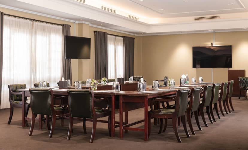 U-shape boardroom at Hemingways Nairobi for collaborative corporate meetings and business events.