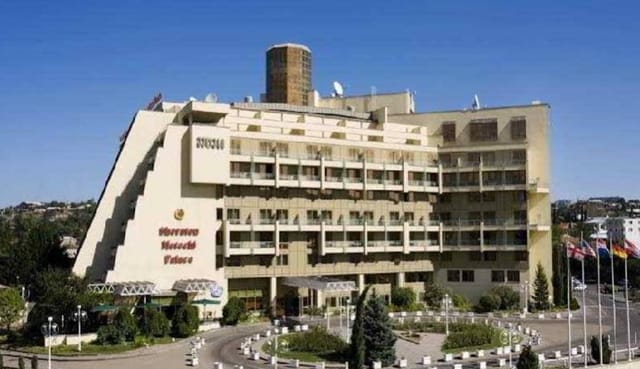 Sheraton Grand Tbilisi Metechi Palace - image 3