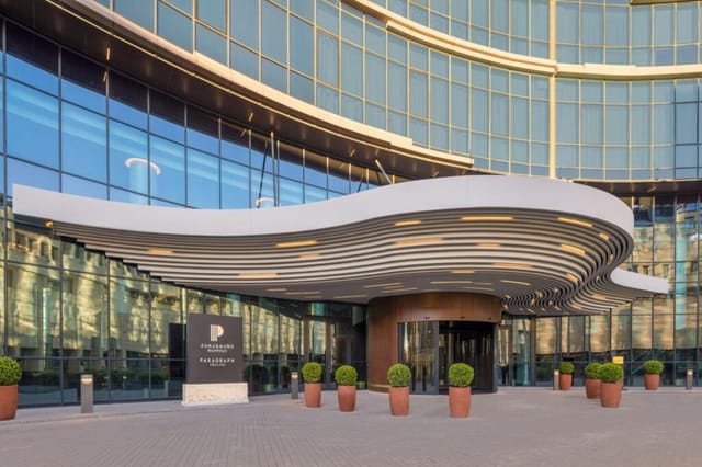 Paragraph Freedom Square, a Luxury Collection Hotel - image 3